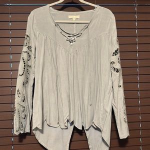 Cutout shirt - Buckle